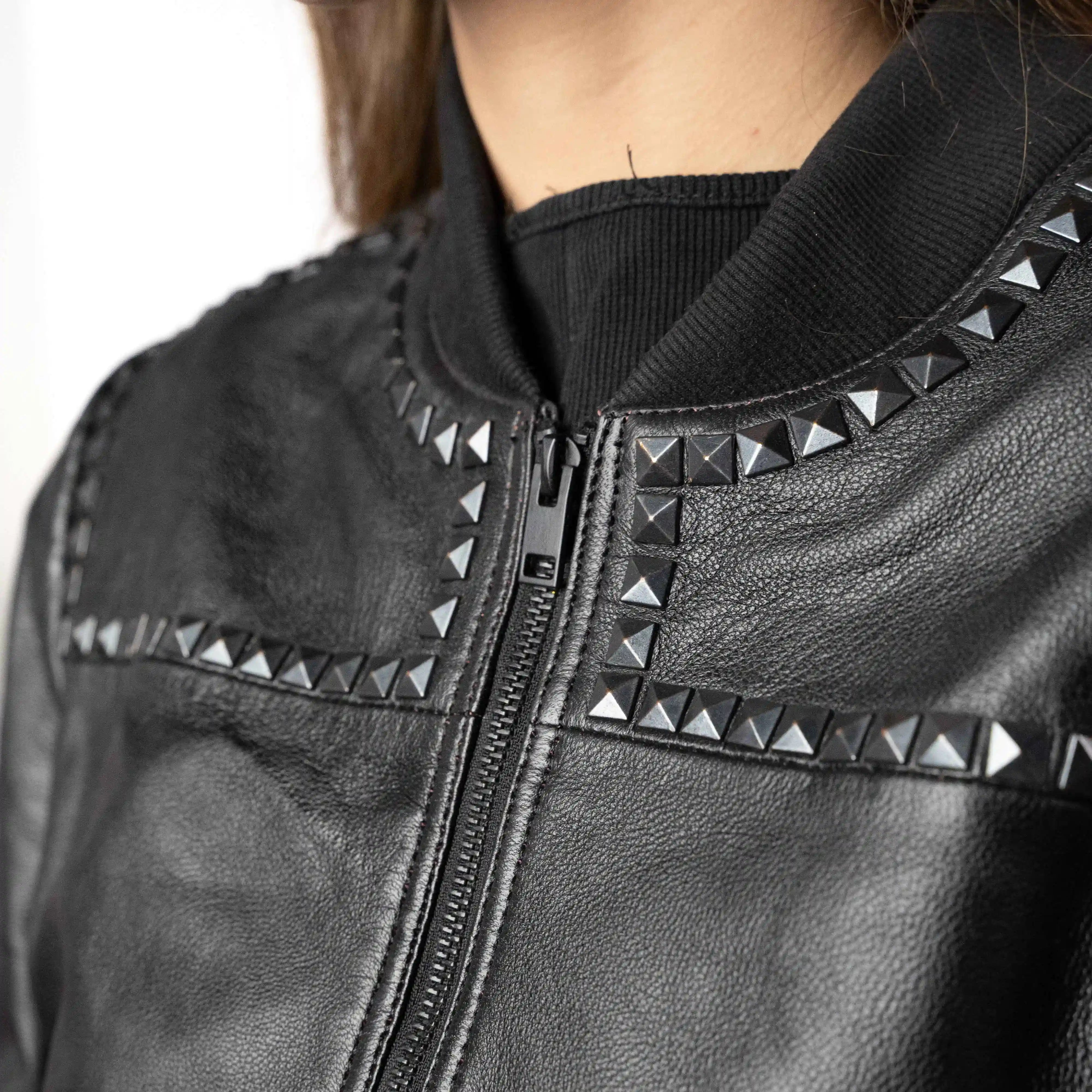 Livia (Black)  nyzvwx-zf.myshopify.com